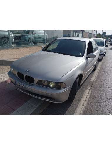 bmw serie 5 berlina (e39) del año 2002