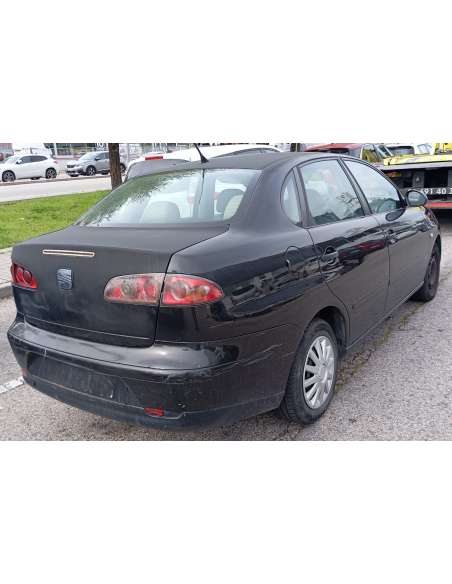 seat cordoba berlina (6l2) del año 2003