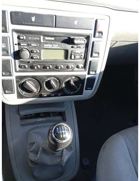 ford galaxy (vy) del año 2002