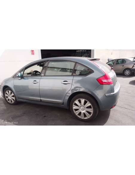 citroën c4 berlina del año 2005