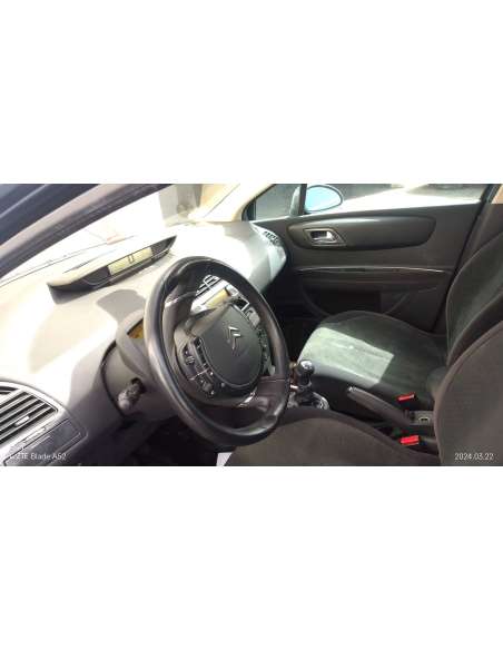 citroën c4 berlina del año 2005