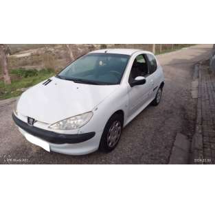 peugeot 206 berlina del año 2004