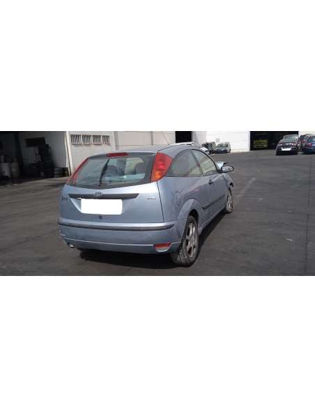 ford focus berlina (cak) del año 2004