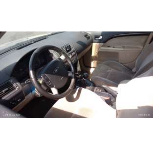 ford mondeo berlina (ge) del año 2005 2