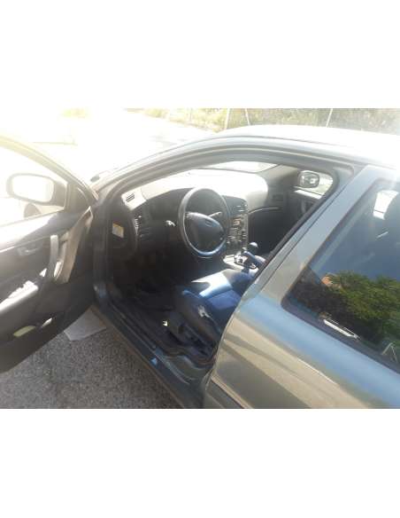 volvo s60 berlina del año 2002