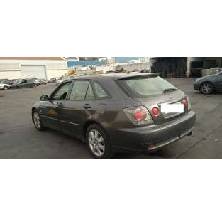 lexus is200 (gxe10) del año 2003 2