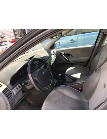 renault laguna ii (bg0) del año 2002