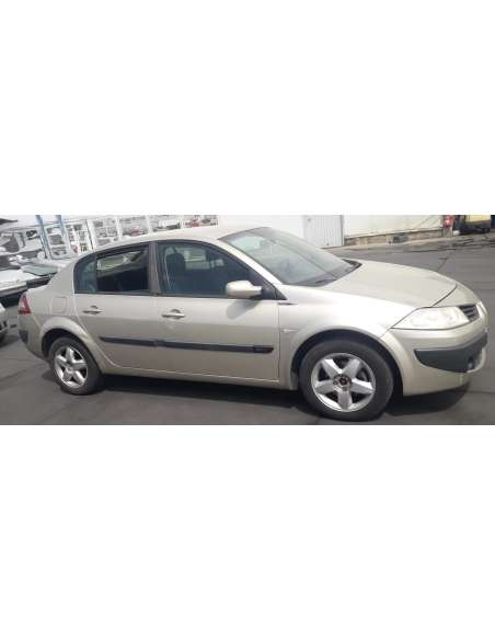 renault megane ii classic berlina del año 2006