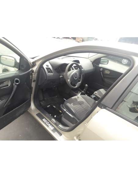 renault megane ii classic berlina del año 2006