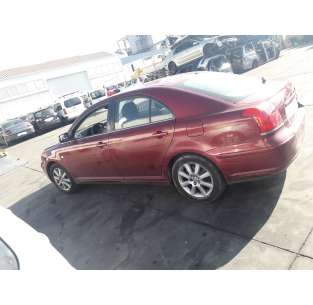 toyota avensis berlina (t25) del año 2004 2