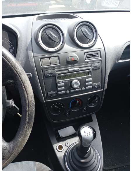 ford fiesta (cbk) del año 2006