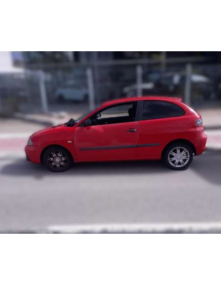 seat ibiza (6l1) del año 2007