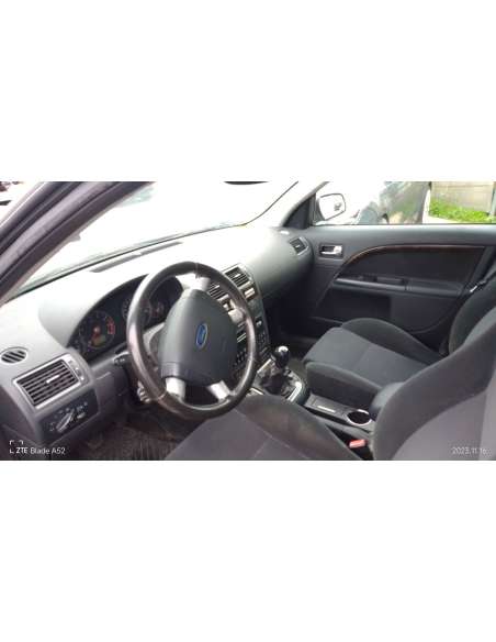 ford mondeo berlina (ge) del año 2004