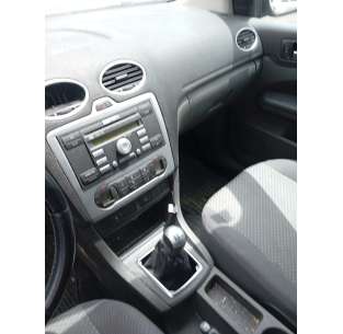 ford focus berlina (cap) del año 2005 2