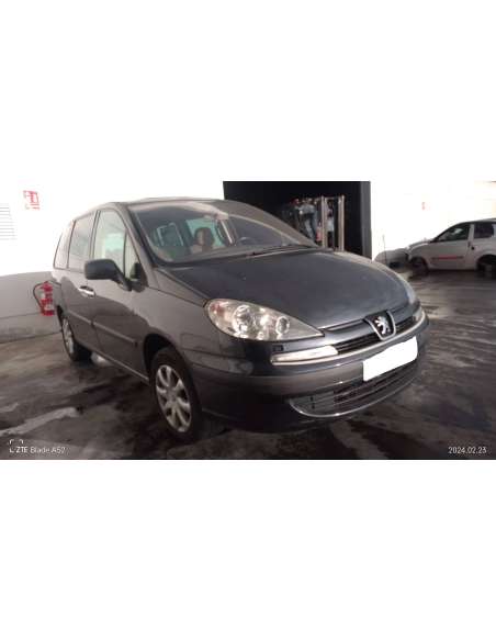 peugeot 807 del año 2005