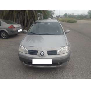 renault megane ii classic berlina del año 2005
