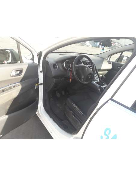 peugeot 5008 del año 2014