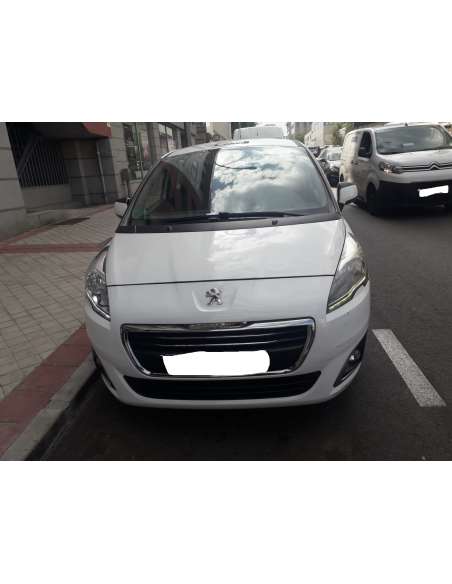 peugeot 5008 del año 2014