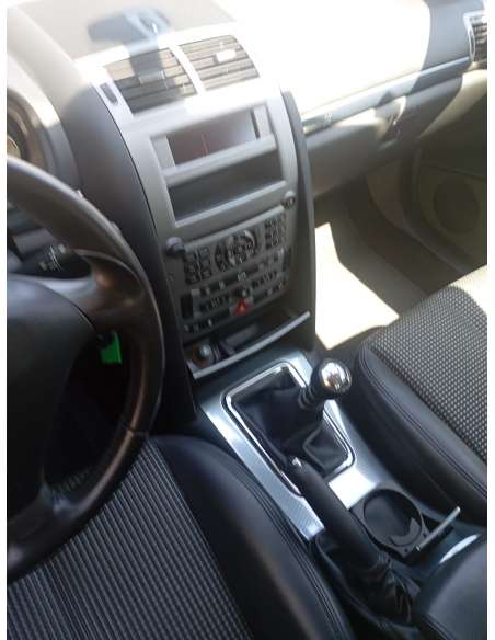 peugeot 407 del año 2005