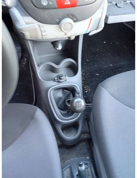 toyota aygo (kgb/wnb) del año 2007