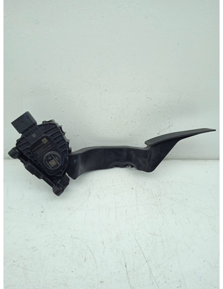 Recambio de potenciometro pedal para chrysler jeep gr.cherokee (wk) referencia OEM IAM D1405034105 (CHEROKEE(KL)2014) 