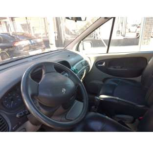 renault scenic (ja..) del año 2003 2