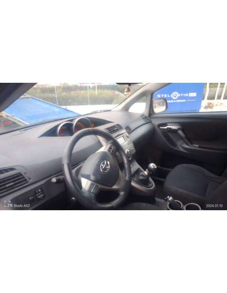 toyota verso del año 2009