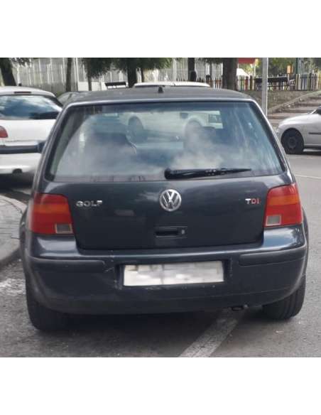 volkswagen golf iv berlina (1j1) del año 2000