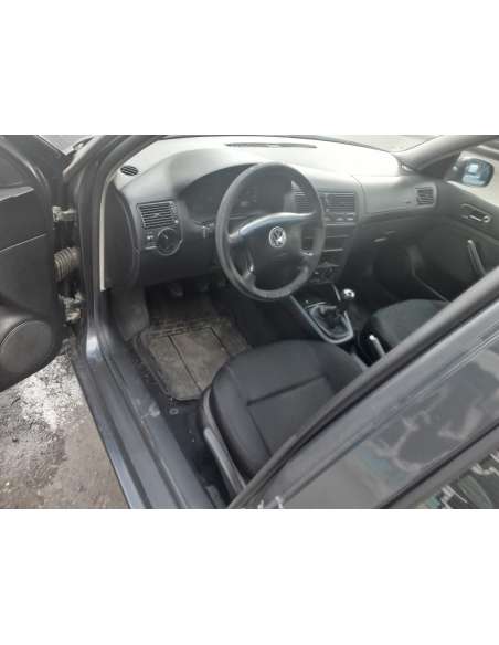 volkswagen golf iv berlina (1j1) del año 2000