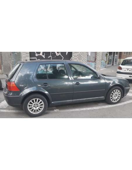 volkswagen golf iv berlina (1j1) del año 2000