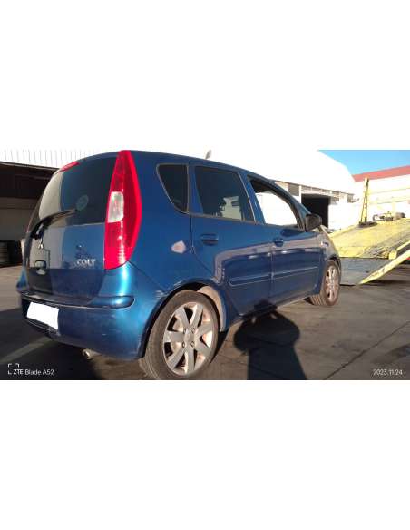 mitsubishi colt berlina 3 (cz) del año 2006