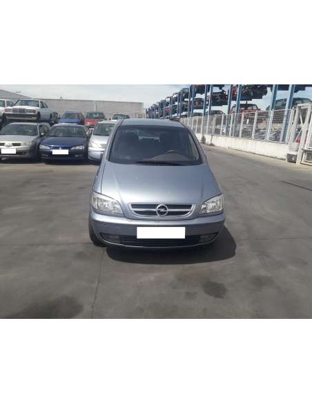 opel zafira a del año 2005