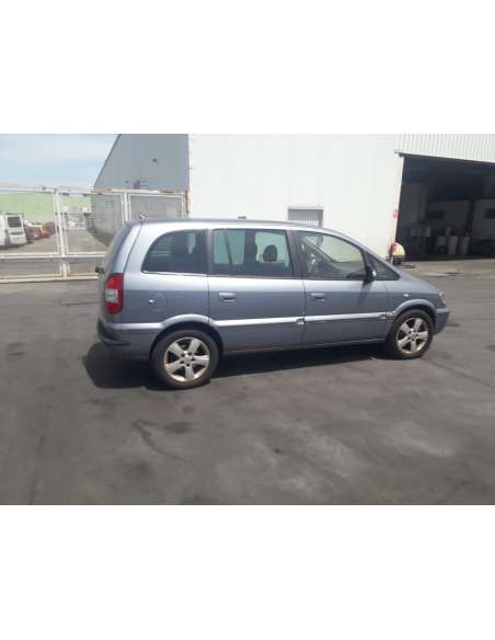 opel zafira a del año 2005