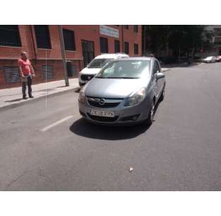 opel corsa d del año 2007