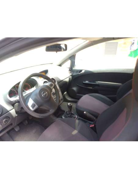opel corsa d del año 2007
