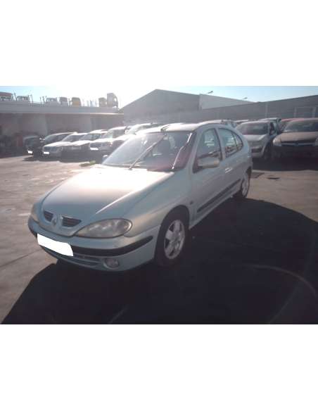 renault megane i fase 2 berlina (ba0) del año 2002