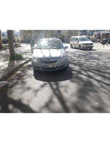 opel corsa d del año 2008