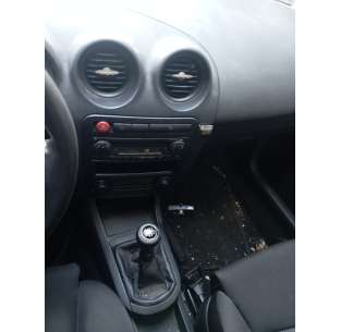 seat ibiza (6l1) del año 2005 2