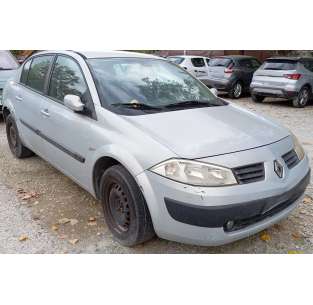 renault megane ii classic berlina del año 2004