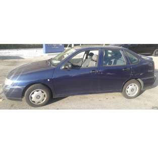 seat cordoba berlina (6k2) del año 2001 2