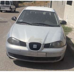 seat ibiza (6l1) del año 2002