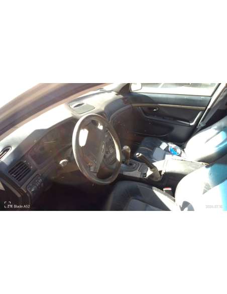 volvo s80 berlina del año 1999