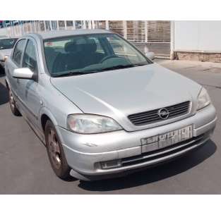 opel astra g berlina del año 2000