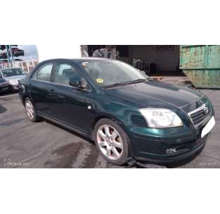 toyota avensis berlina (t25) del año 2003