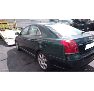 toyota avensis berlina (t25) del año 2003 2