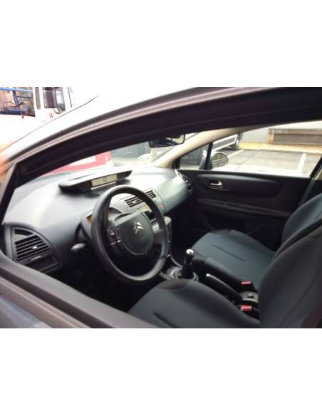 citroën c4 berlina del año 2007