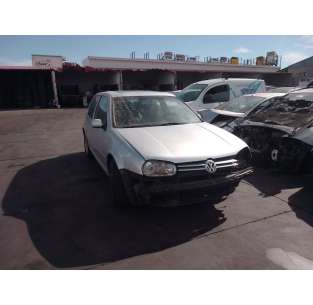 volkswagen golf iv berlina (1j1) del año 2001