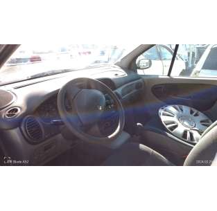 renault scenic (ja..) del año 2002 2