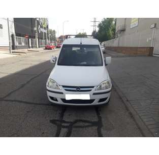 opel combo (corsa c) del año 2004