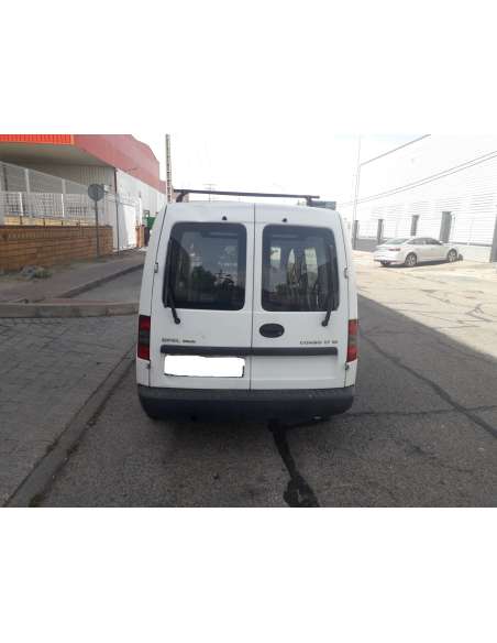 opel combo (corsa c) del año 2004